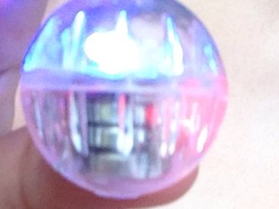 Ball Lights Up by Gugus Ibuas