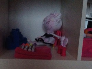 Coloring Swggles  by Gugus Ibuas