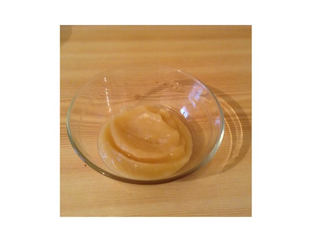 Compote De Pommes by Saja Enfant