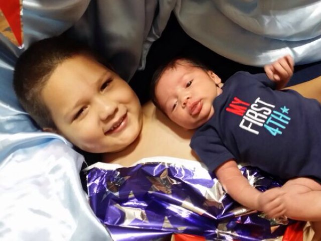 Mi Hermanito y Yo by Maritza Rosales