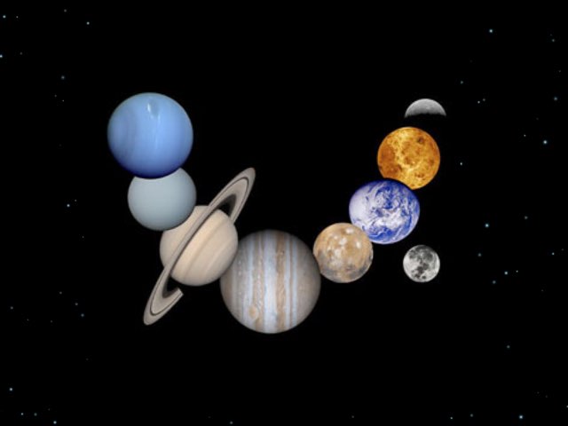 لعبة المجموعة الشمسية by Toffy Alzaidi